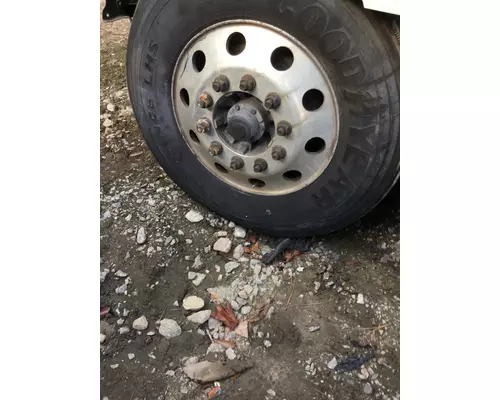 HUB PILOTED - ALUMINUM 22.5 X 8.25 WHEEL