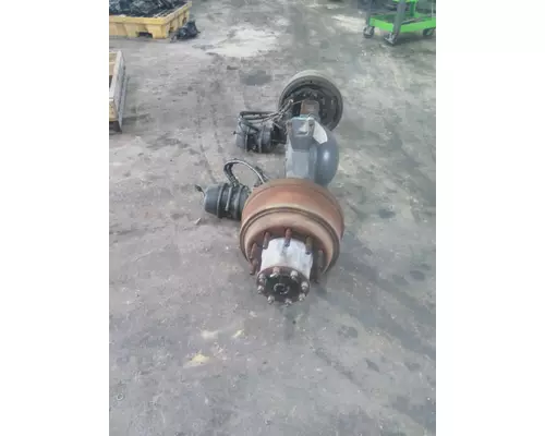 HUB PILOTED - ALUMINUM 22.5 X 8.25 WHEEL
