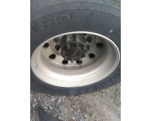 HUB PILOTED - ALUMINUM 22.5 X 8.25 WHEEL