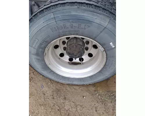 HUB PILOTED - ALUMINUM 22.5 X 8.25 WHEEL