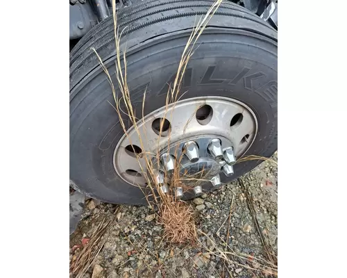 HUB PILOTED - ALUMINUM 22.5 X 8.25 WHEEL