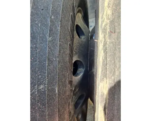 HUB PILOTED - ALUMINUM 22.5 X 8.25 WHEEL