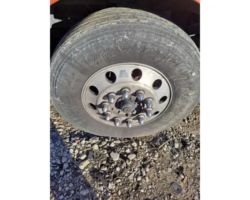 HUB PILOTED - ALUMINUM 22.5 X 8.25 WHEEL