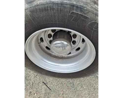 HUB PILOTED - ALUMINUM 22.5 X 8.25 WHEEL