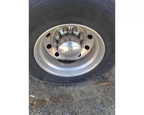 HUB PILOTED - ALUMINUM 22.5 X 8.25 WHEEL