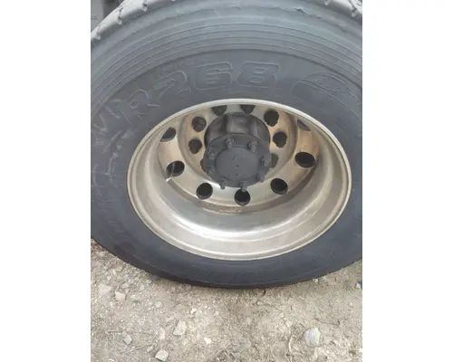 HUB PILOTED - ALUMINUM 22.5 X 8.25 WHEEL