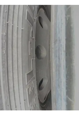 HUB PILOTED - ALUMINUM 22.5 X 8.25 WHEEL