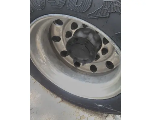 HUB PILOTED - ALUMINUM 22.5 X 8.25 WHEEL