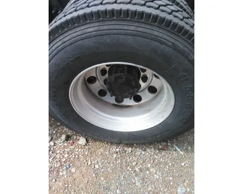 HUB PILOTED - ALUMINUM 22.5 X 8.25 WHEEL