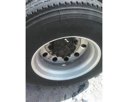 HUB PILOTED - ALUMINUM 22.5 X 8.25 WHEEL