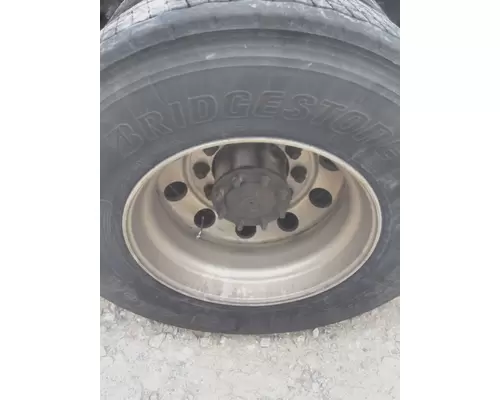 HUB PILOTED - ALUMINUM 22.5 X 8.25 WHEEL