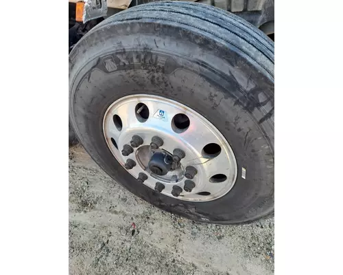 HUB PILOTED - ALUMINUM 22.5 X 8.25 WHEEL