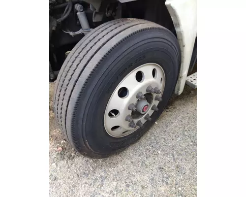 HUB PILOTED - ALUMINUM 22.5 X 8.25 WHEEL