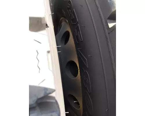 HUB PILOTED - ALUMINUM 22.5 X 8.25 WHEEL