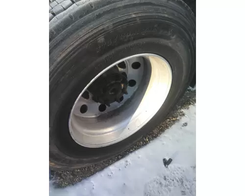 HUB PILOTED - ALUMINUM 22.5 X 8.25 WHEEL
