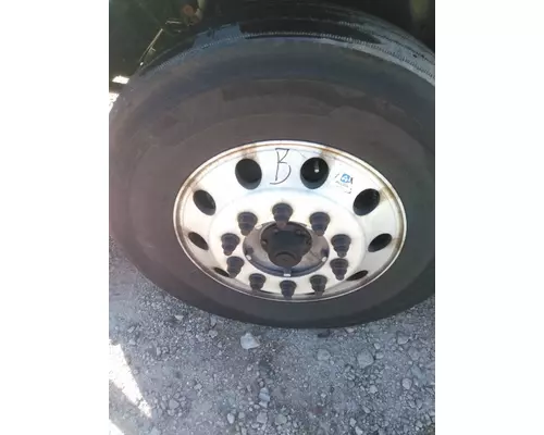HUB PILOTED - ALUMINUM 22.5 X 8.25 WHEEL