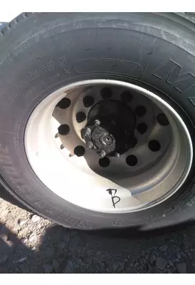 HUB PILOTED - ALUMINUM 22.5 X 8.25 WHEEL