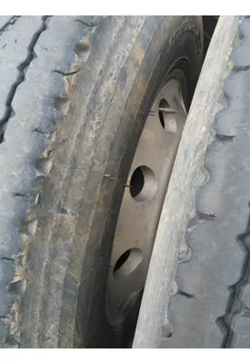 HUB PILOTED - ALUMINUM 22.5 X 8.25 WHEEL