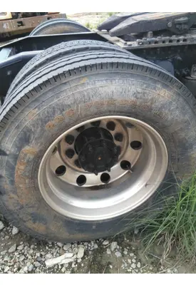 HUB PILOTED - ALUMINUM 22.5 X 8.25 WHEEL