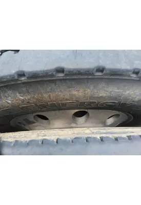 HUB PILOTED - ALUMINUM 22.5 X 8.25 WHEEL