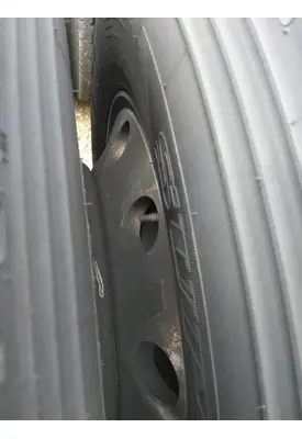 HUB PILOTED - ALUMINUM 22.5 X 8.25 WHEEL