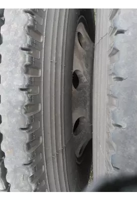 HUB PILOTED - ALUMINUM 22.5 X 8.25 WHEEL