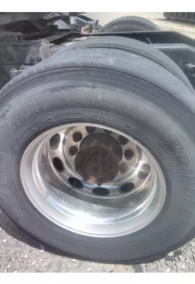 HUB PILOTED - ALUMINUM 22.5 X 8.25 WHEEL