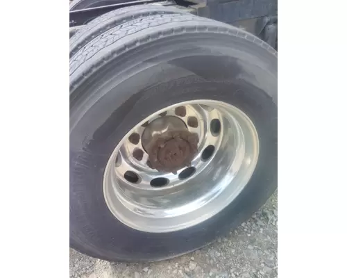 HUB PILOTED - ALUMINUM 22.5 X 8.25 WHEEL