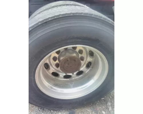 HUB PILOTED - ALUMINUM 22.5 X 8.25 WHEEL