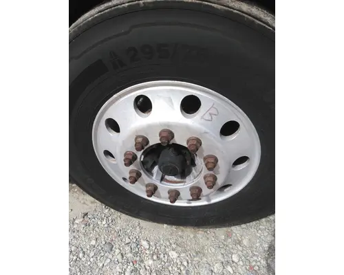 HUB PILOTED - ALUMINUM 22.5 X 8.25 WHEEL