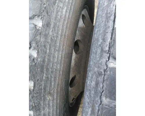 HUB PILOTED - ALUMINUM 22.5 X 8.25 WHEEL