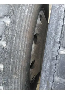 HUB PILOTED - ALUMINUM 22.5 X 8.25 WHEEL