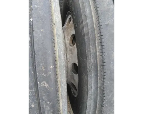 HUB PILOTED - ALUMINUM 22.5 X 8.25 WHEEL