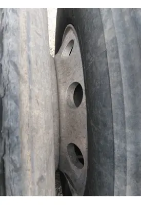 HUB PILOTED - ALUMINUM 22.5 X 8.25 WHEEL