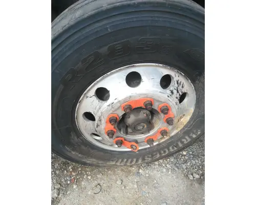 HUB PILOTED - ALUMINUM 22.5 X 8.25 WHEEL