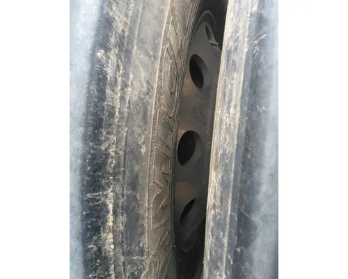 HUB PILOTED - ALUMINUM 22.5 X 8.25 WHEEL