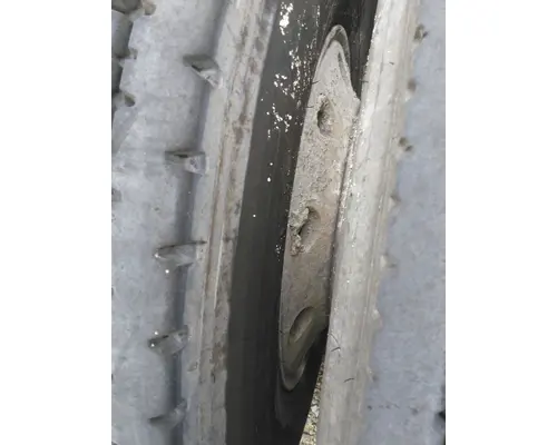 HUB PILOTED - ALUMINUM 22.5 X 8.25 WHEEL