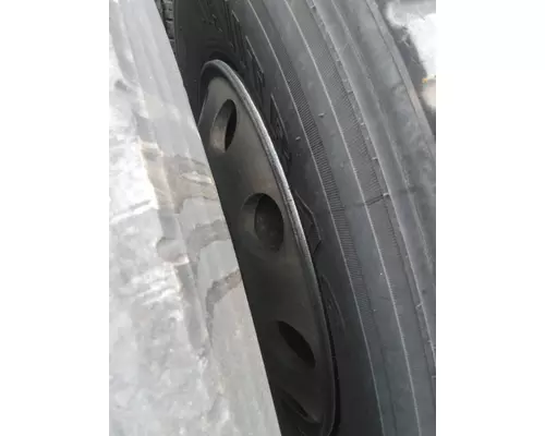 HUB PILOTED - ALUMINUM 22.5 X 8.25 WHEEL
