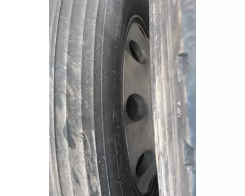 HUB PILOTED - ALUMINUM 22.5 X 8.25 WHEEL