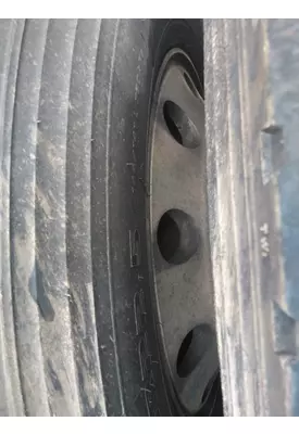 HUB PILOTED - ALUMINUM 22.5 X 8.25 WHEEL