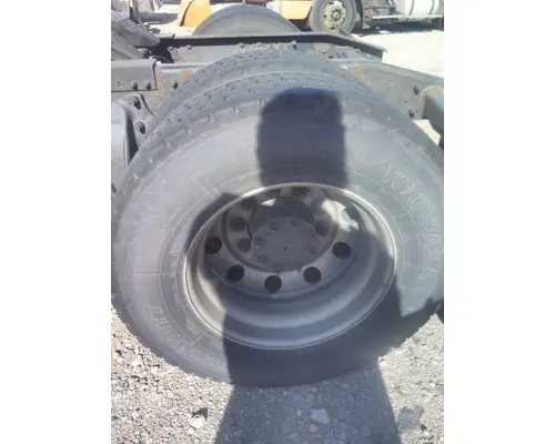 HUB PILOTED - ALUMINUM 22.5 X 8.25 WHEEL