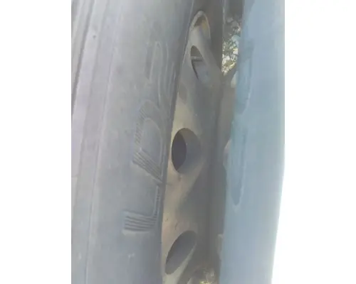 HUB PILOTED - ALUMINUM 22.5 X 8.25 WHEEL