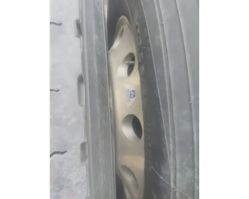 HUB PILOTED - ALUMINUM 22.5 X 8.25 WHEEL