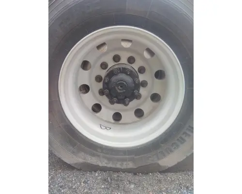 HUB PILOTED - ALUMINUM 22.5 X 8.25 WHEEL