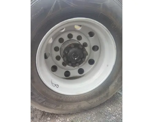 HUB PILOTED - ALUMINUM 22.5 X 8.25 WHEEL