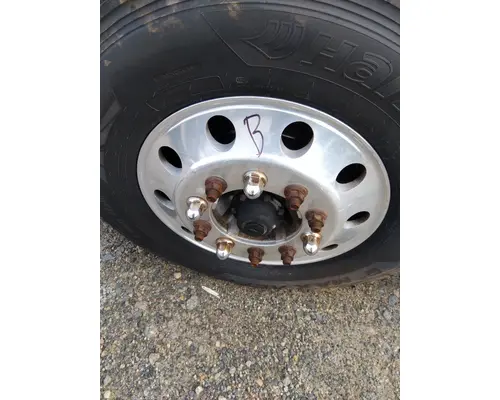 HUB PILOTED - ALUMINUM 22.5 X 8.25 WHEEL