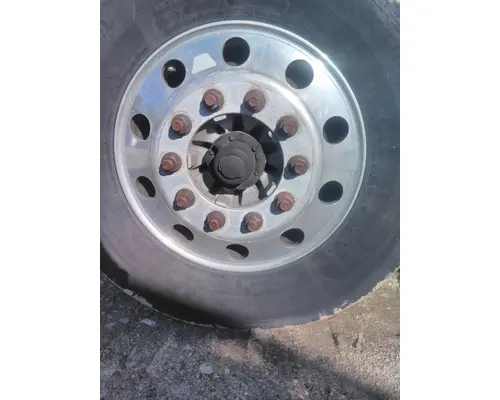 HUB PILOTED - ALUMINUM 22.5 X 8.25 WHEEL