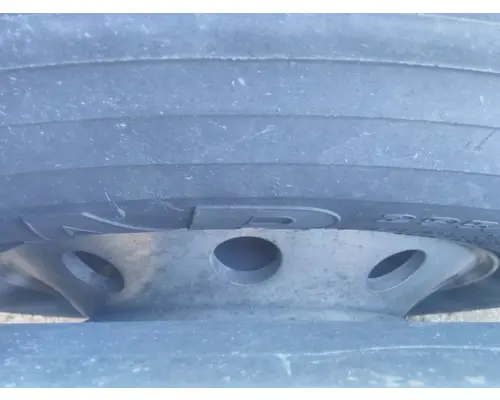 HUB PILOTED - ALUMINUM 22.5 X 8.25 WHEEL