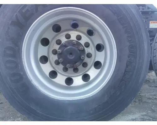 HUB PILOTED - ALUMINUM 22.5 X 8.25 WHEEL