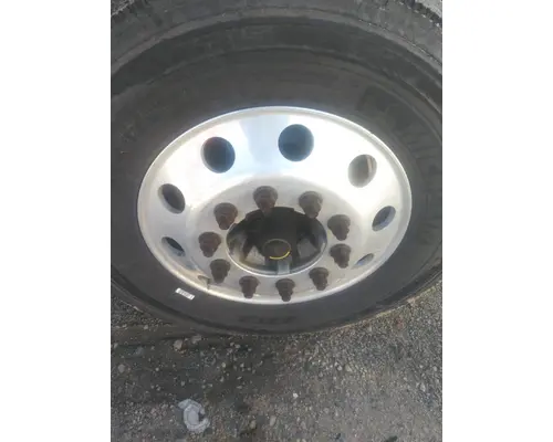 HUB PILOTED - ALUMINUM 22.5 X 8.25 WHEEL